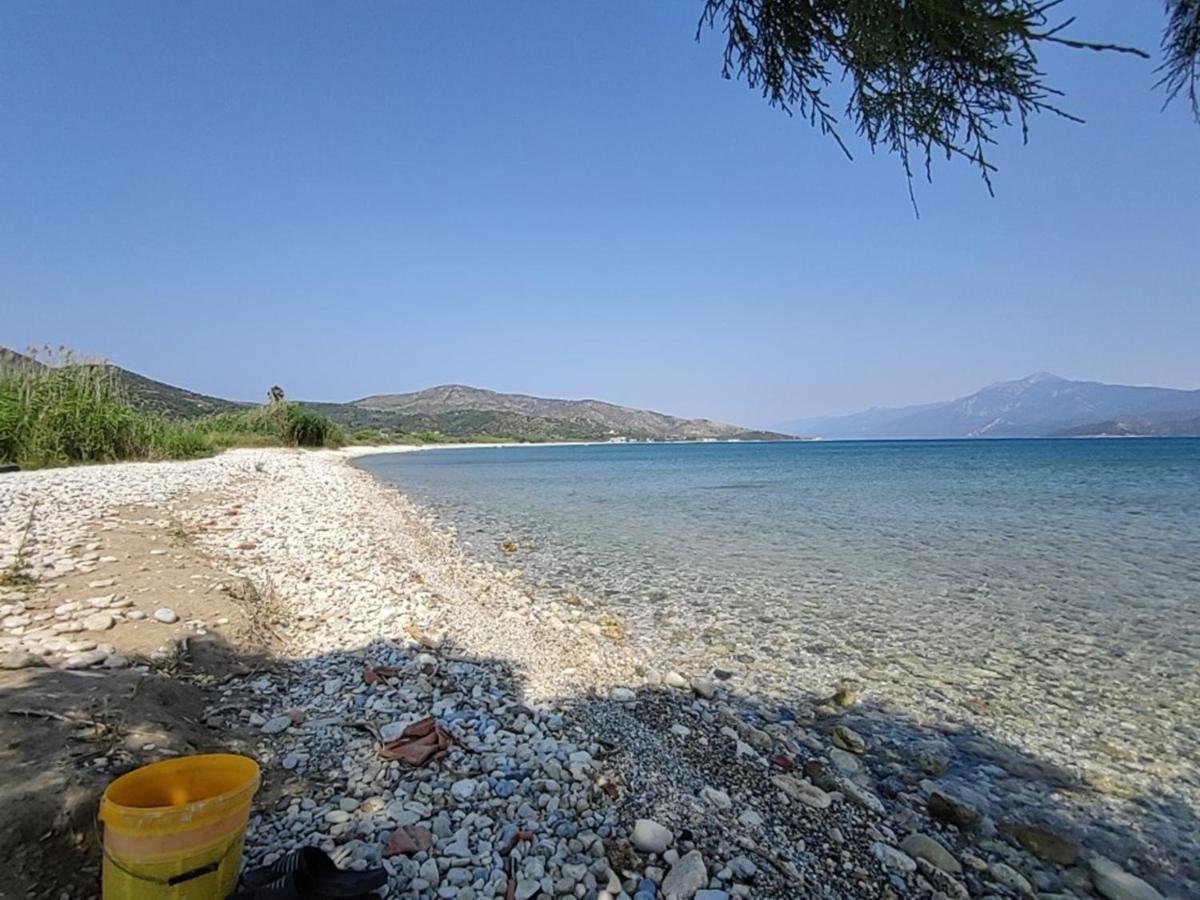 Odysseas Hotel Samos Esterno foto