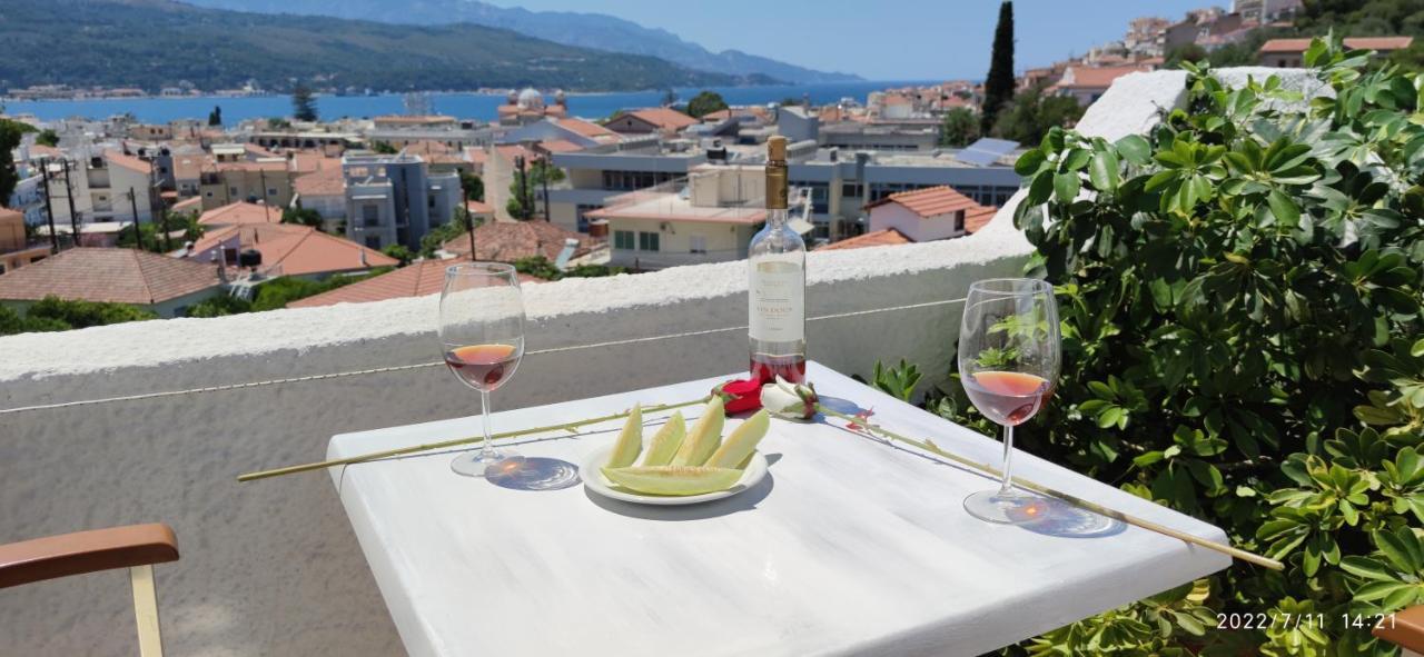 Odysseas Hotel Samos Esterno foto