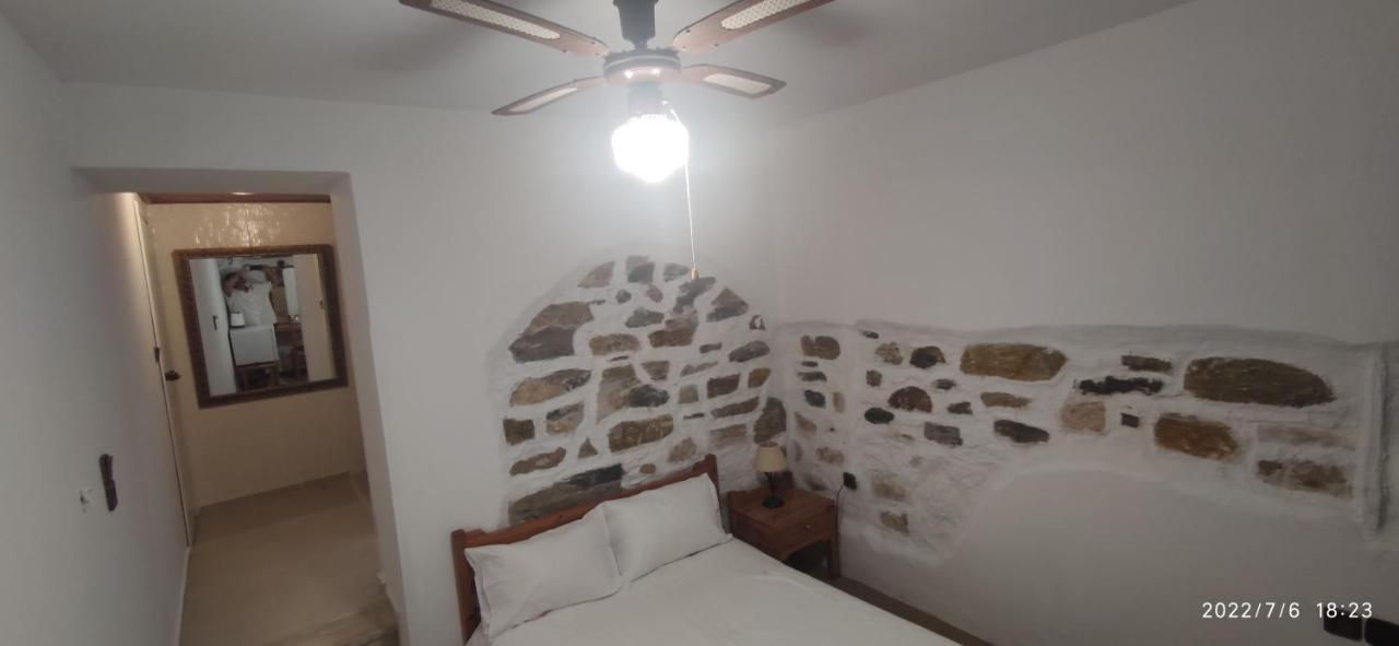 Odysseas Hotel Samos Esterno foto