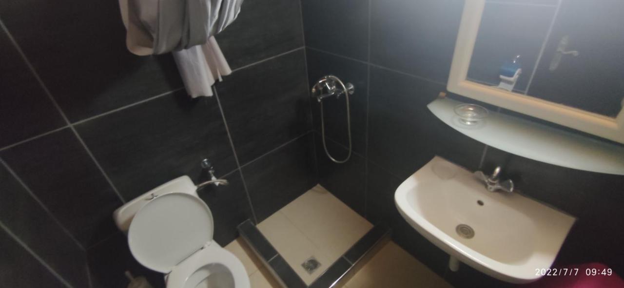 Odysseas Hotel Samos Esterno foto