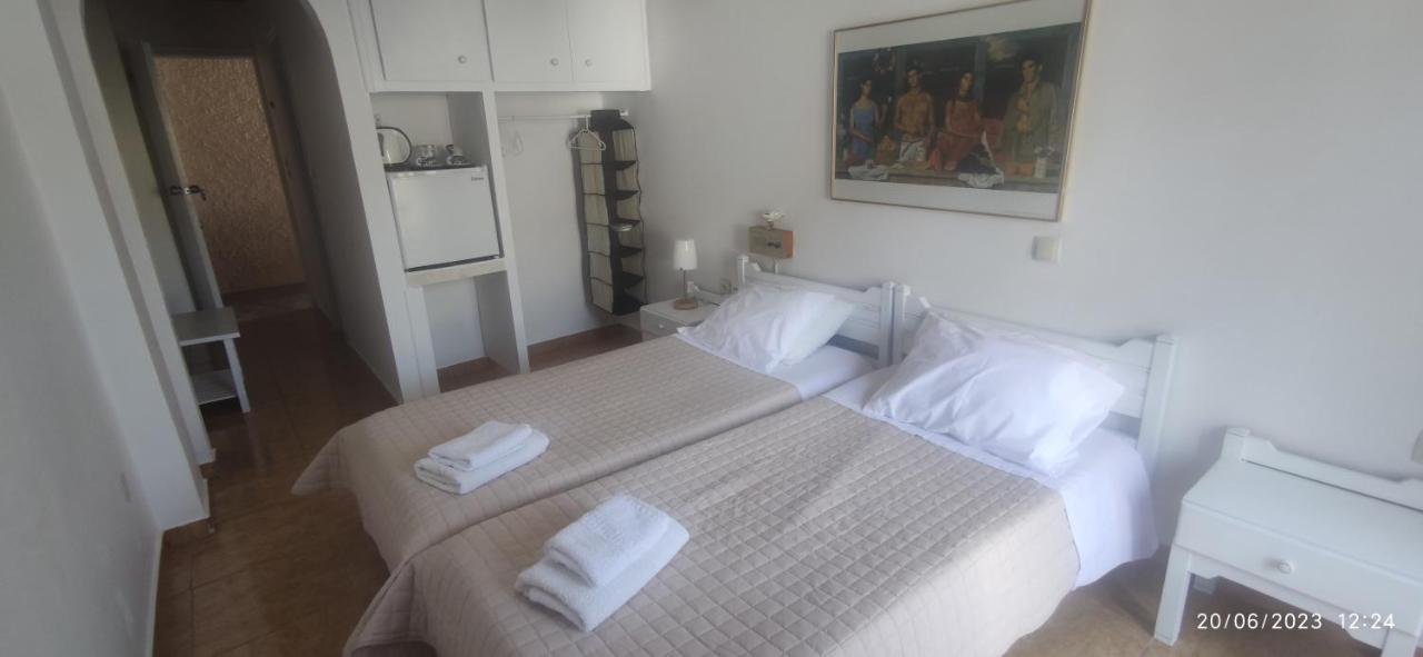 Odysseas Hotel Samos Esterno foto